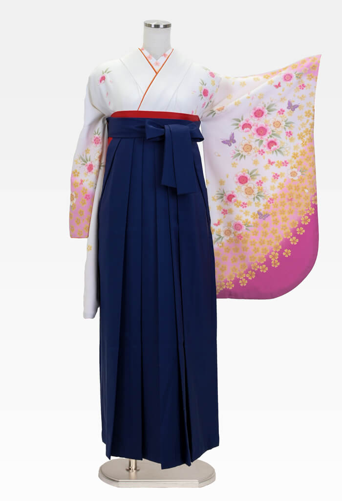 【着物】白地淡ピンク小桜にチョウ+【袴】コン